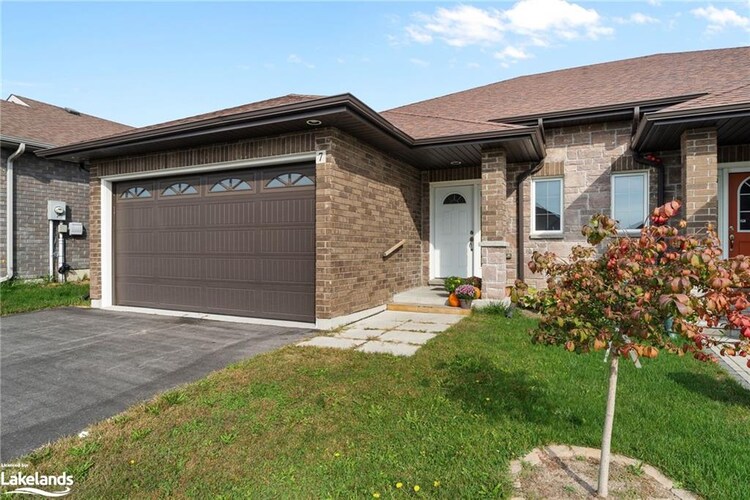 7 Cortland Crescent, Quinte West, ON, 