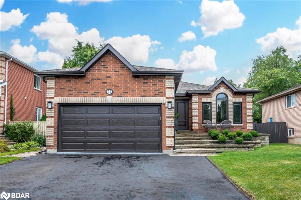 22 Cloughley Drive, Barrie, ON, Northwest