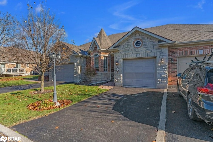 25 Heartwood Drive, Belleville, ON, 