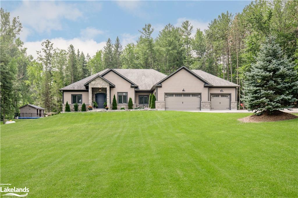 49 Sydenham Trail W, Clearview, ON, Rural Clearview