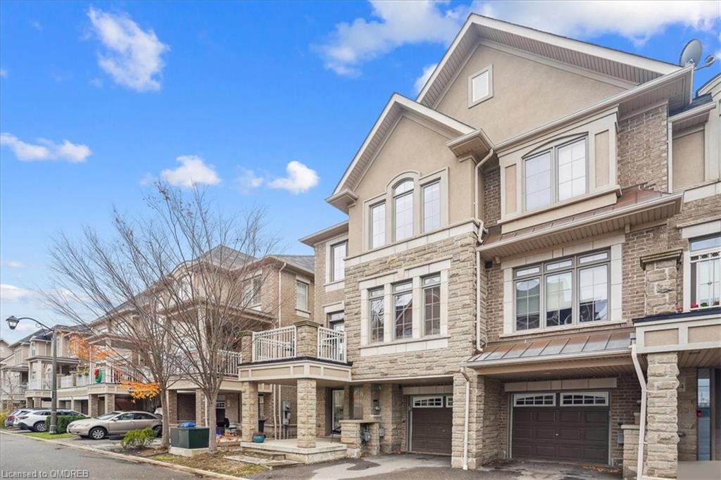 2435 Greenwich Drive, Oakville, ON, West Oak Trails