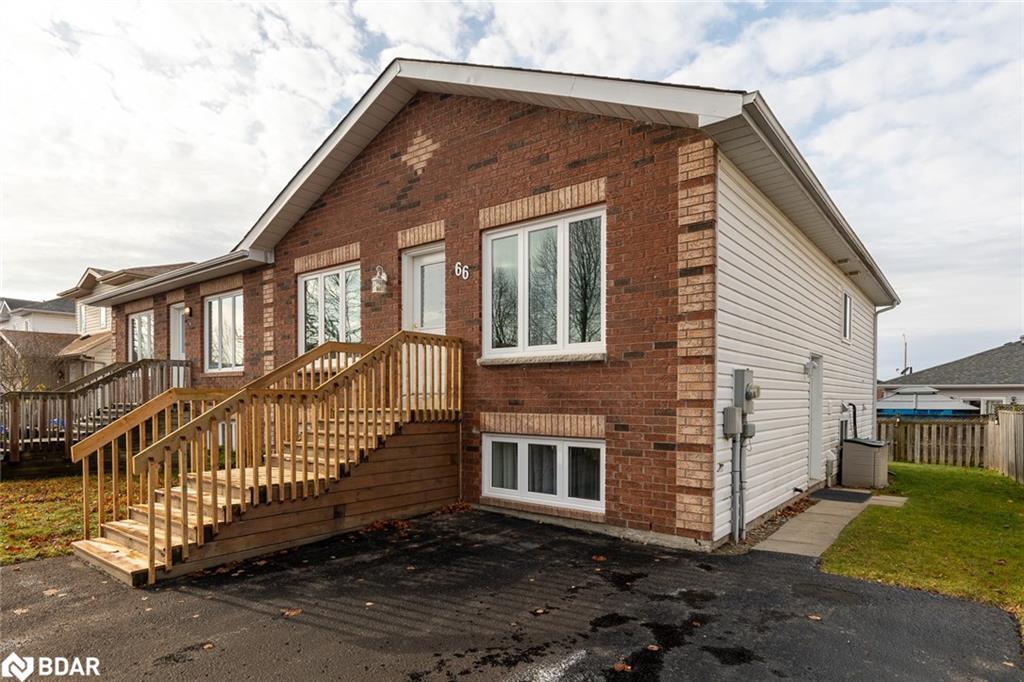 66 Downing Crescent, Barrie, ON, Holly