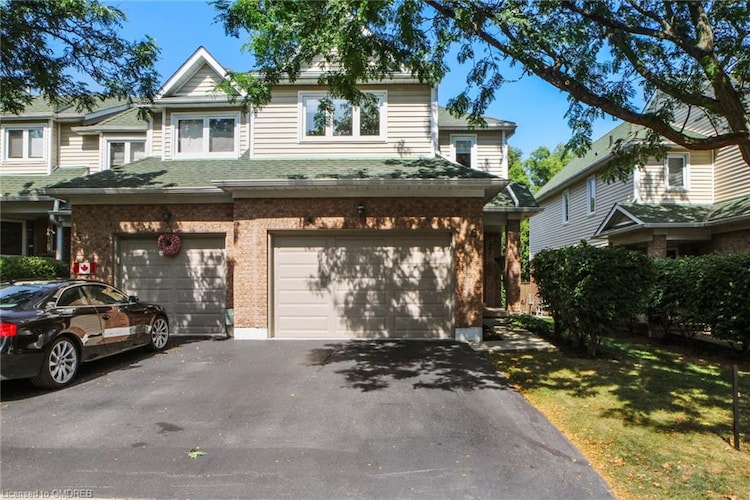 2215 Cleaver Avenue, Burlington, ON, Headon