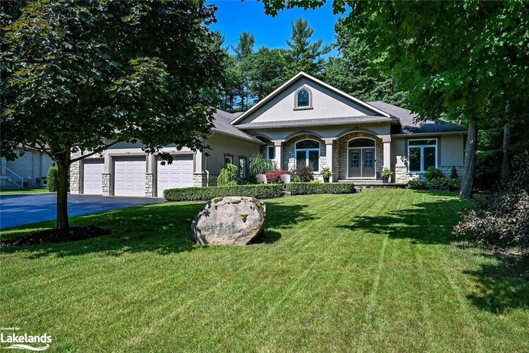 28 Laddie Lane, Springwater, ON, Anten Mills