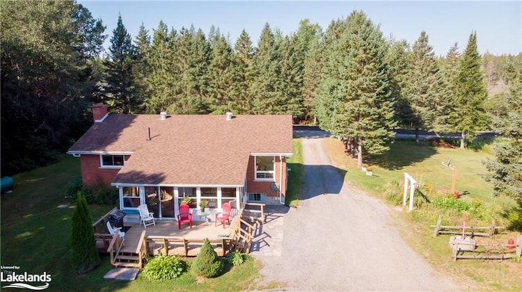 1235 Barkway Road, Gravenhurst, ON, 