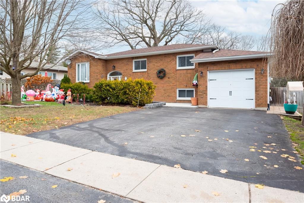 7 Keats Drive, Barrie, ON, Letitia Heights