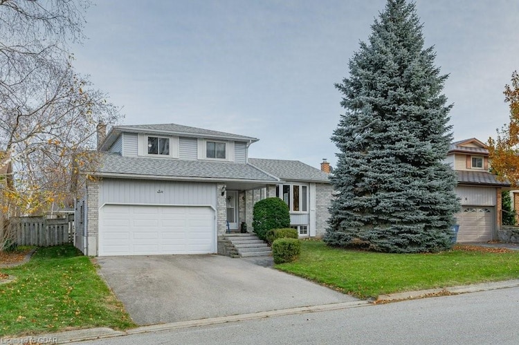 6 Hollyberry Place, Guelph, ON, Parkwood Gardens