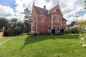 93 Brook Street W, Bruce, ON , MLS #40646000 , Image - 1