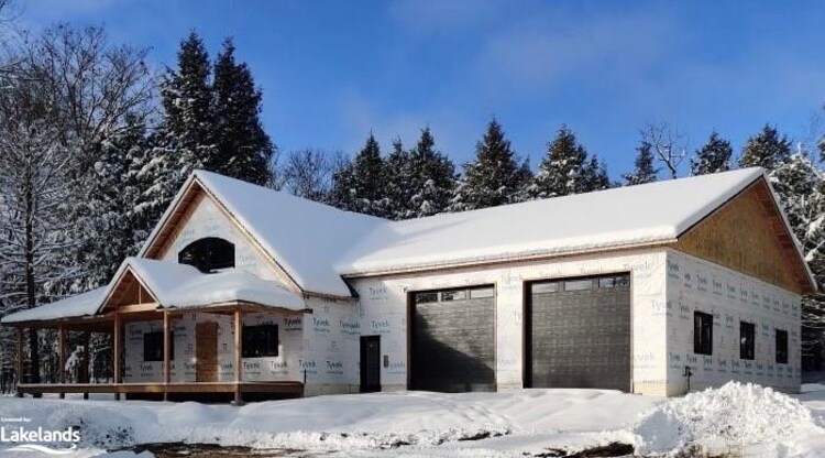 16 Lake Forest Drive, Mcdougall, ON, 