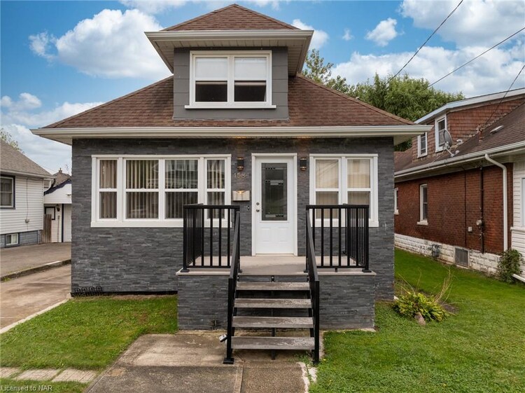 4584 Sixth Avenue, Niagara Falls, ON, 