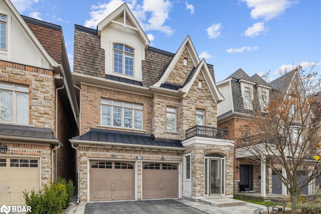 32 Harborn Road Road, Mississauga, ON, Cooksville