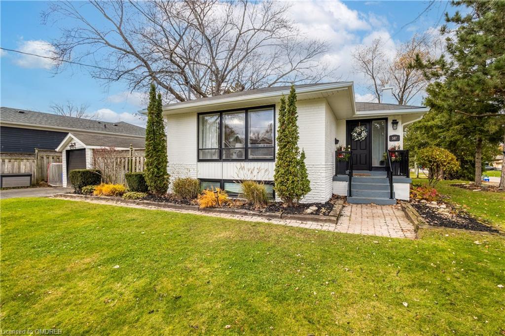 587 Unsworth Avenue, Oakville, ON, Bronte East