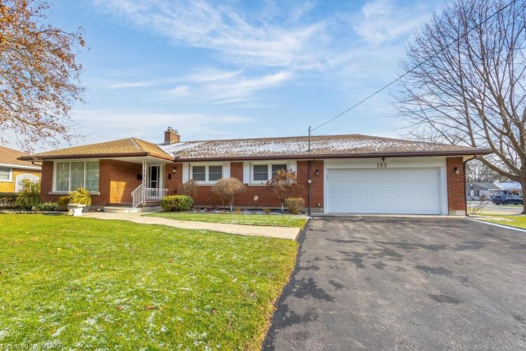 133 Fairview Crescent, Woodstock, ON, 