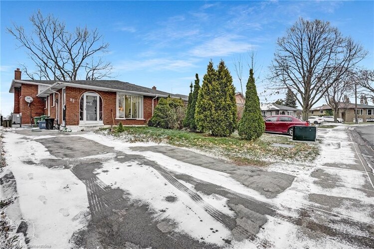 82 Guildwood Drive, Hamilton, ON, Gurnett