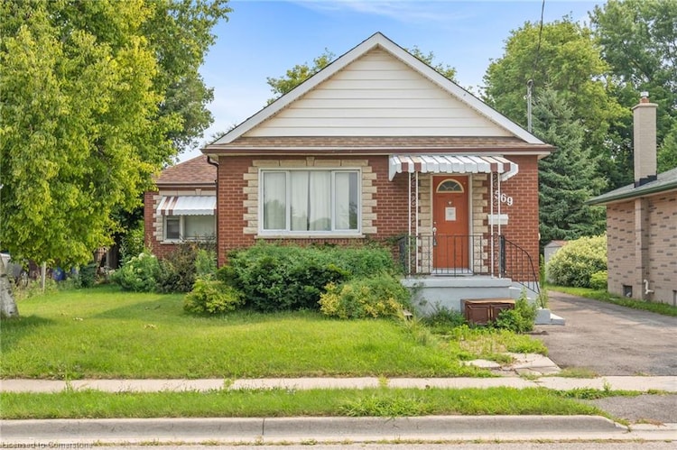 569 Howard Street, Oshawa, ON, Central