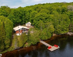 562 & 568 Waseosa Lake Road, Muskoka, ON , MLS #40680616 , Image - 1
