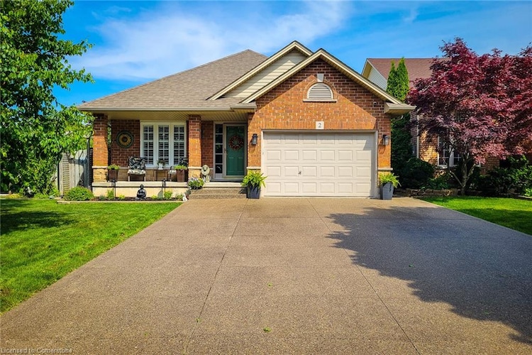 2 Hampshire Place, Hamilton, ON, Stoney Creek Mountain