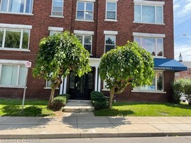 815 Main Street E, Hamilton, ON , MLS #40634914 , Image - 1