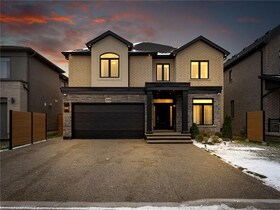 395 Klein Circle, Hamilton, ON , MLS #40725585 , Image - 1