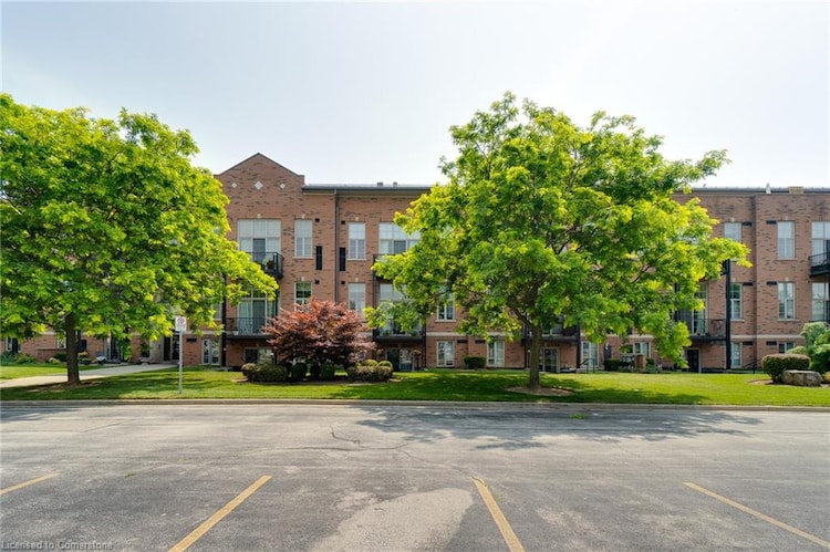 262 Dundas Street E, Hamilton, ON, Waterdown