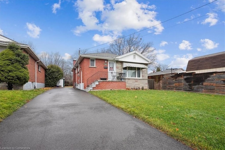 584 East 27th Street, Hamilton, ON, Burkholme