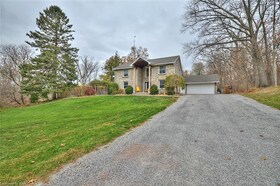 6147 Stamford Townline Road, Niagara, ON , MLS #40675877 , Image - 1