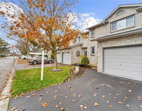 2 Royalwood Court, Hamilton, ON , MLS #40683522 , Image - 1