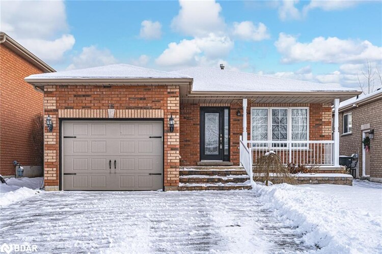 15 Seline Crescent, Barrie, ON, Painswick South