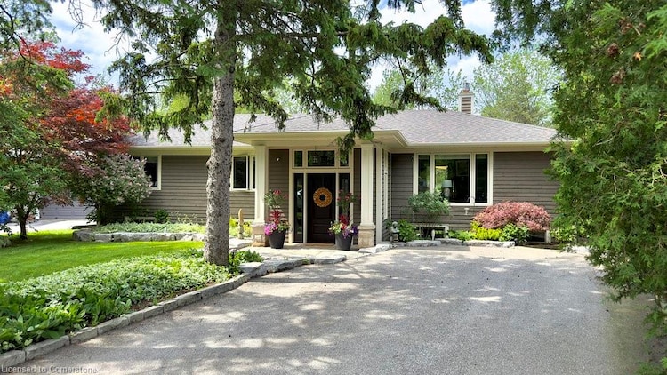 1245 Baldwin Drive, Oakville, ON, Eastlake