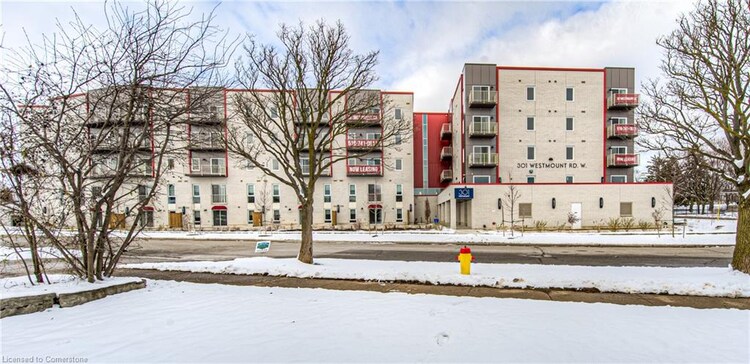 301 Westmount Road W, Kitchener, ON, 