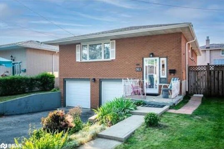 311 Carson Drive, Hamilton, ON, Lisgar