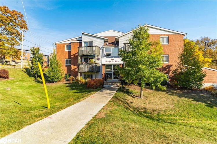 30 Bridge Street W, Kitchener, ON, 