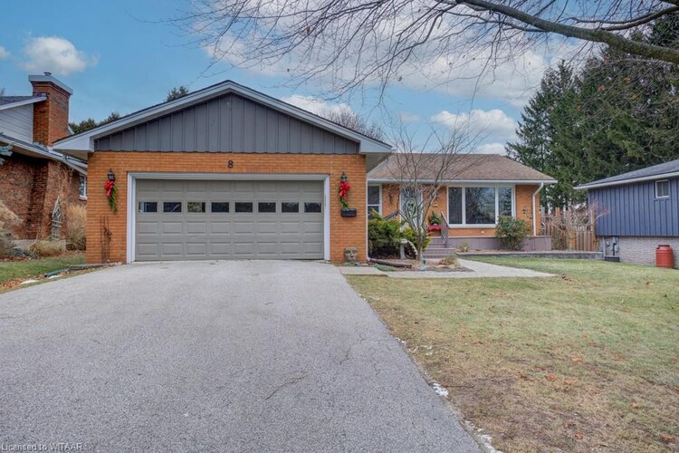 8 Woodcock Drive, Tillsonburg, ON, 