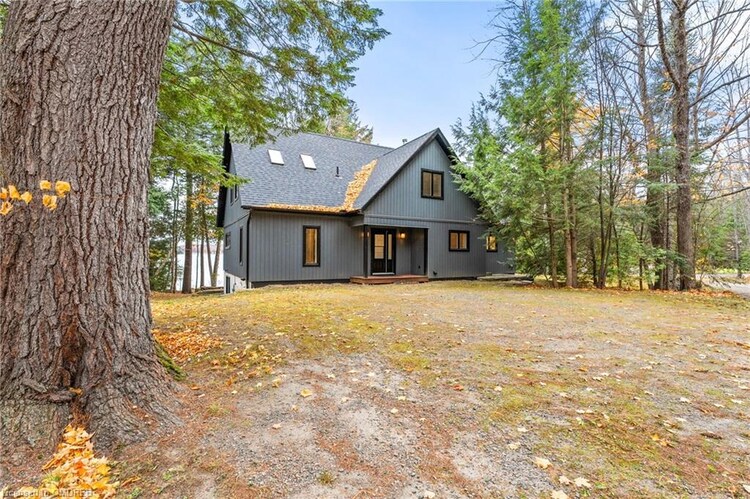 1009 Scotts Boathouse Road, Lake Of Bays, ON, 