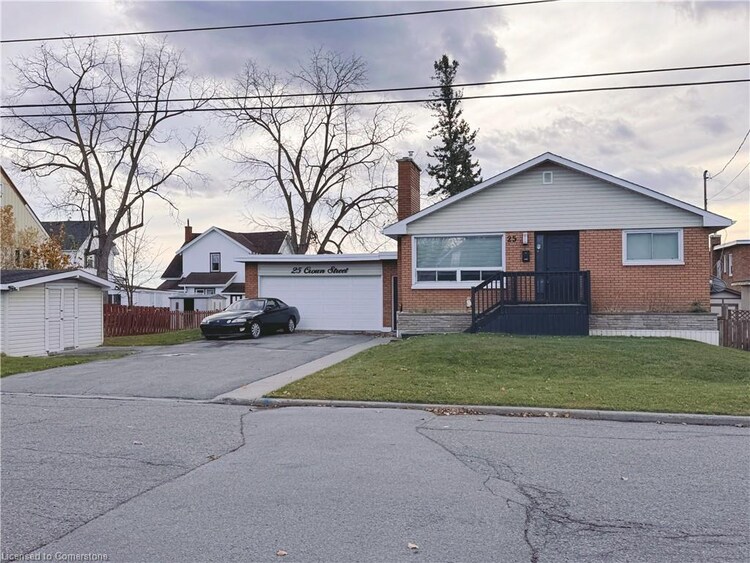 25 Crown Street, Quinte West, ON, 