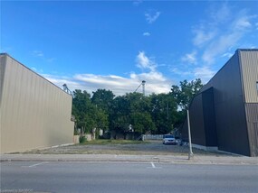 123 King Street, Huron, ON