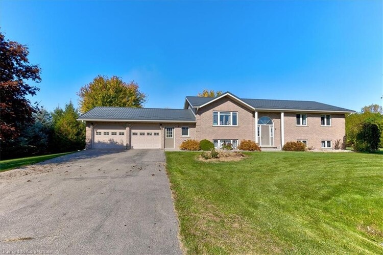 4566 Meadowview Drive, Perth East, ON, Wartburg