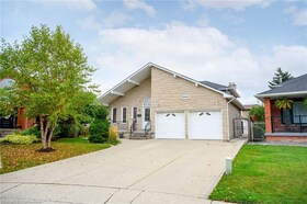 7 Osgoode Court, Hamilton, ON , MLS #40723375 , Image - 1
