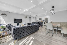120 Duke Street, Hamilton, ON
