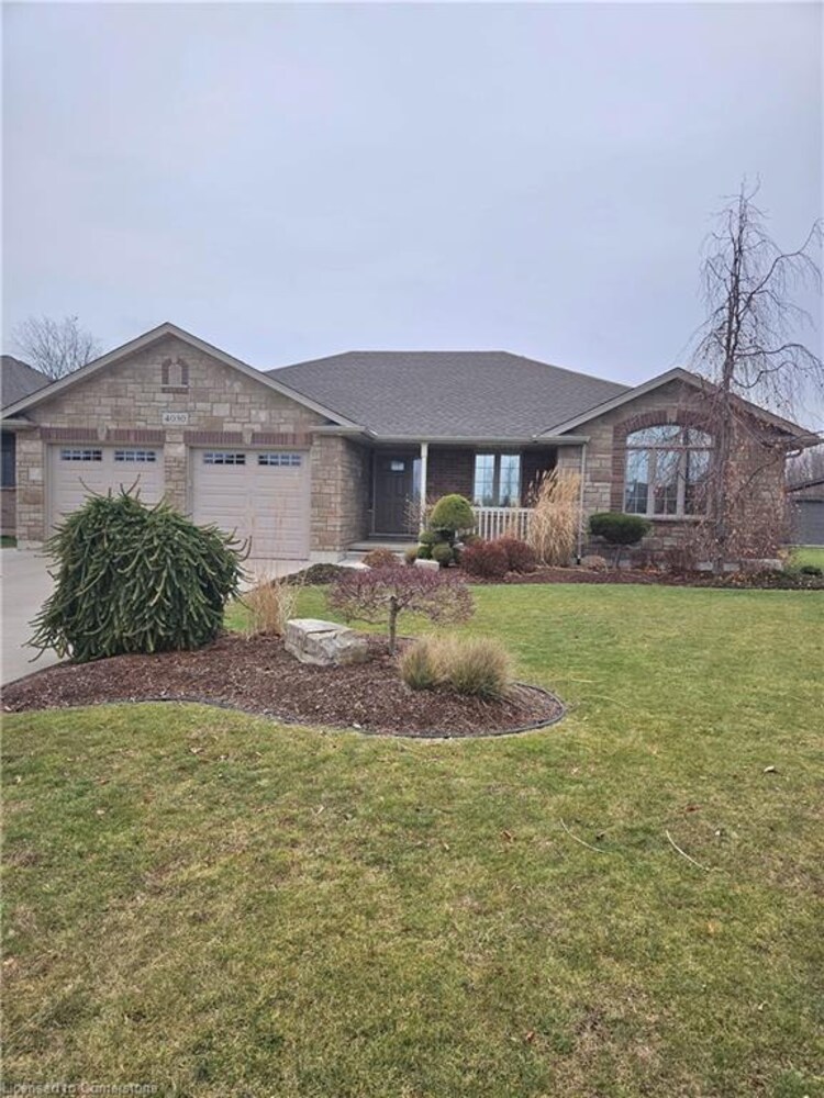 4030 Englehart Drive, Petrolia, ON, 