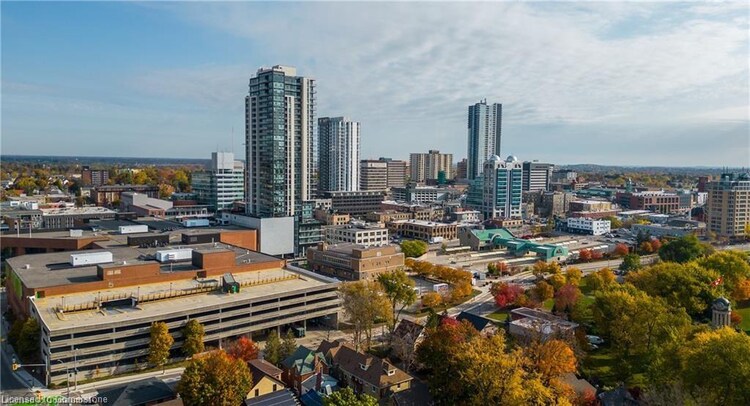 60 Charles Street W, Kitchener, ON, 