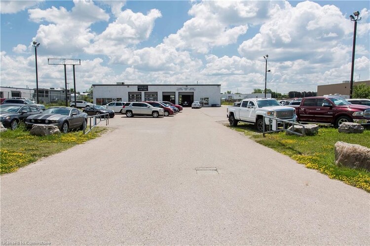 10 Malcolm Road, Guelph, ON, Northwest Industrial Park