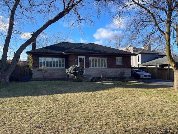 24 Loma Drive, Hamilton, ON, Stoney Creek