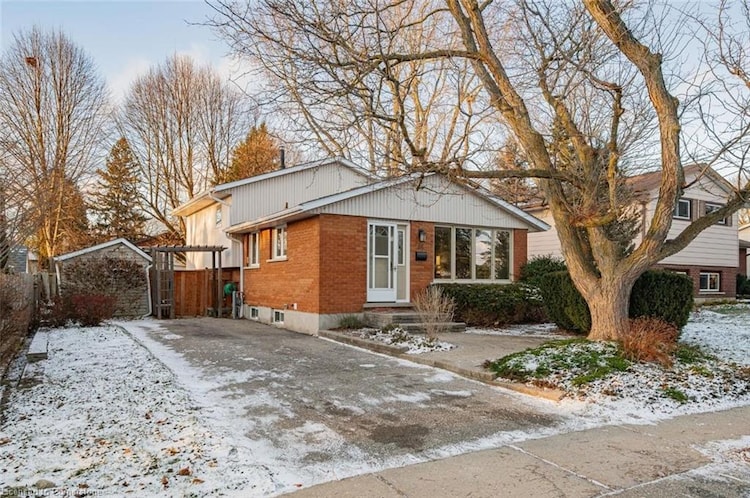 94 Glenburnie Drive, Guelph, ON, Grange Hill East