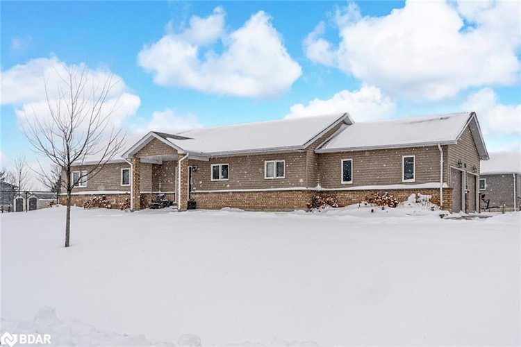 21 Keyzer Drive, Oro-Medonte, ON, Warminister