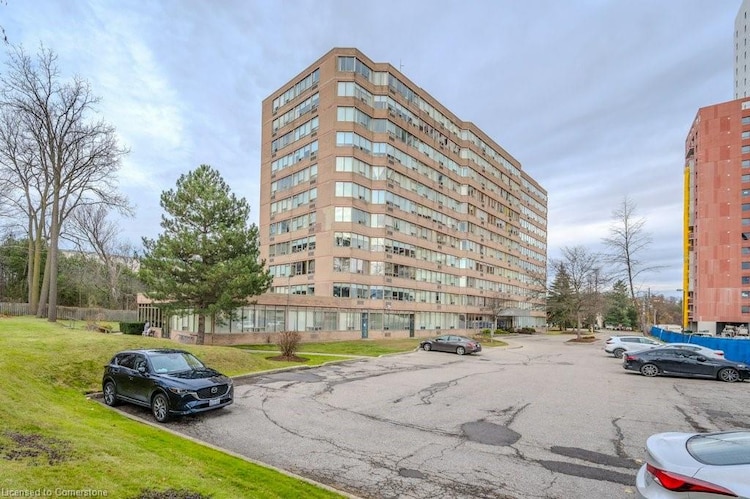 3227 King Street E, Kitchener, ON, 