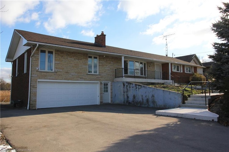 31 Glover Road, Hamilton, ON, Hannon