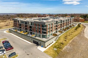 1 Redfern Avenue, Hamilton, ON , MLS #40682592 , Image - 1
