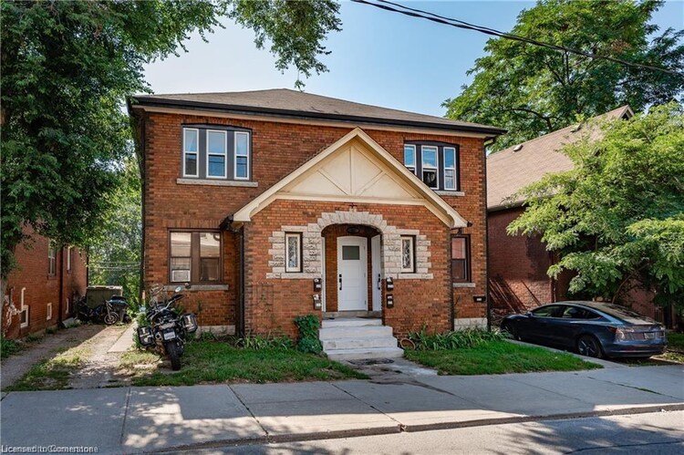 527 Kingston Road, E02, ON, East End-Danforth