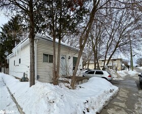 102 Victoria Street, Simcoe, ON , MLS #40693296 , Image - 1